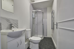 Apartment A Shower Room- click for photo gallery